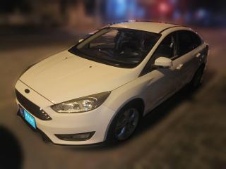 福特福克斯2015款 三厢 1.6L 自动舒适型