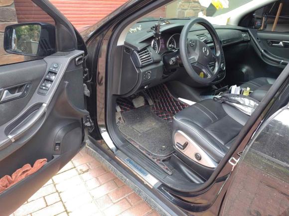 [金华·浙G] 二手奔驰奔驰R级2017款 R 320 4MATIC 商务型臻藏版