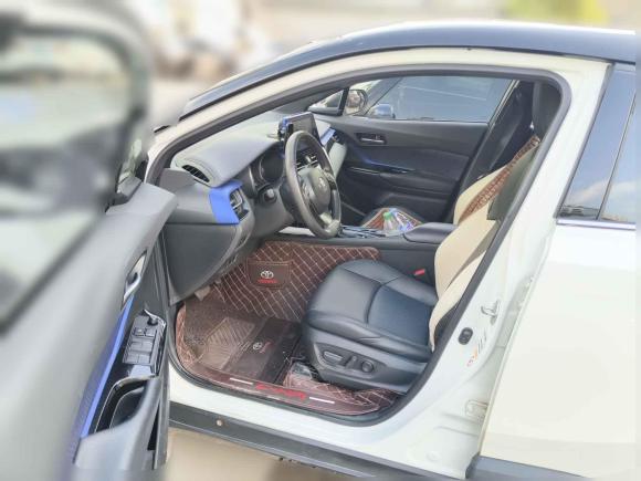 [南昌·赣A] 二手丰田丰田C-HR2020款 2.0L 领先版