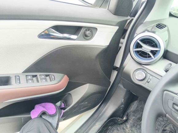 [成都·川G] 二手雪佛兰科鲁泽2023款 1.5L 双离合悦享版