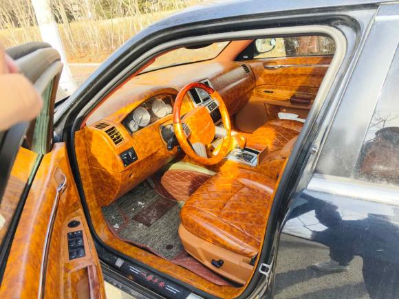 [青岛·鲁B] 二手克莱斯勒克莱斯勒300C2006款 2.7L 豪华版