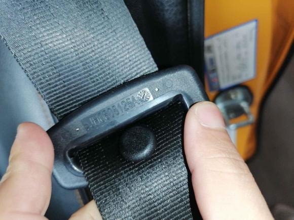 [佛山·粤W] 二手东风风神东风风神AX42017款 1.6L DCT潮尚型