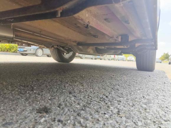 [南京·苏A] 二手Jeep自由侠2018款 互联大屏版 180T 自动智能版