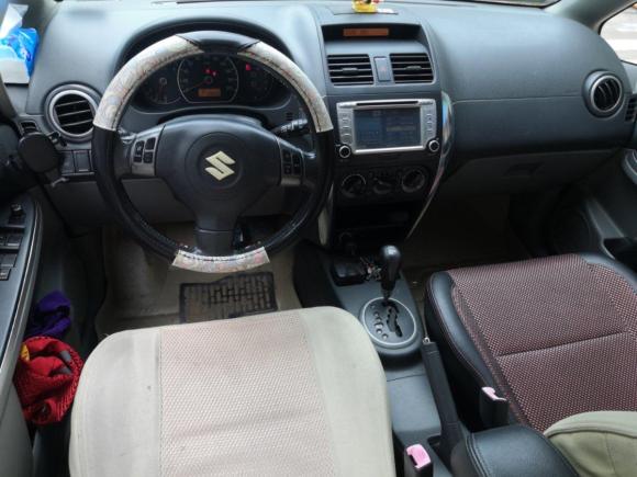 [武汉·鄂A] 二手铃木天语 SX42011款 两厢 1.6L 自动运动型