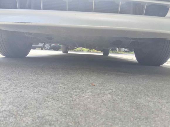 [上海·沪A] 二手金杯阁瑞斯2013款 2.0L智领标准型9座 全运纪念版国四9座