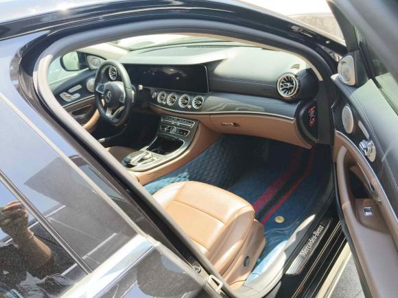 [芜湖·皖B] 二手奔驰奔驰E级2018款 E 300 L 运动时尚型