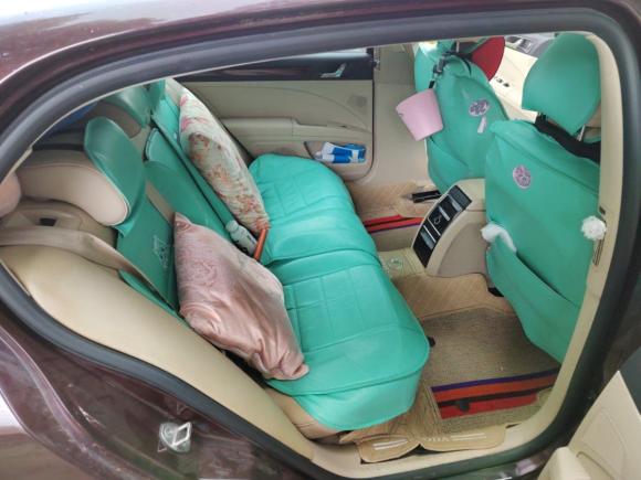 [上海·沪C] 二手斯柯达昊锐2010款 1.4TSI DSG优雅版