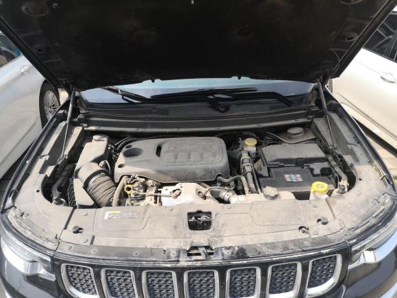 [西安·陕U] 二手Jeep大指挥官2018款 2.0T 四驱臻享版 国V