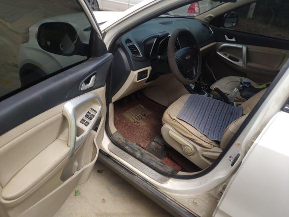 [青岛·鲁B] 二手奇瑞瑞虎52014款 2.0L 手动家悦版