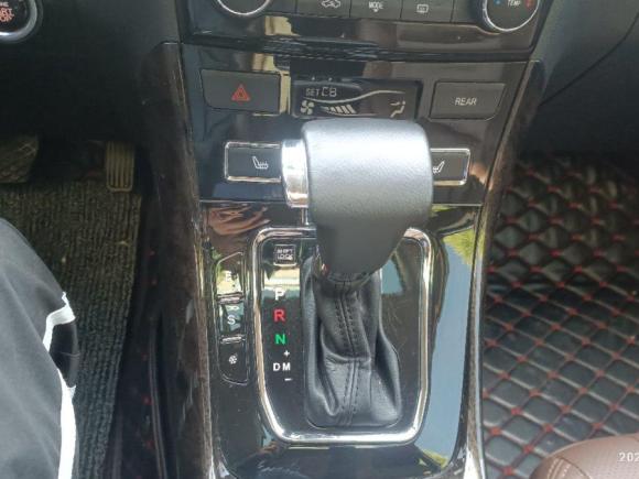 [上海·皖F] 二手力帆汽车轩朗2017款 2.0L CVT舒适型