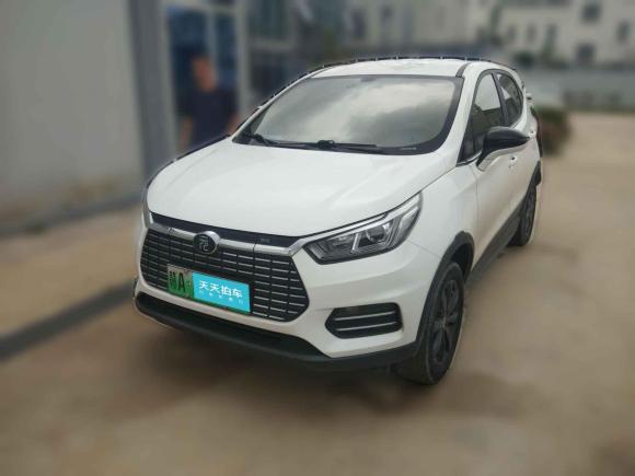 [南昌·赣A] 二手比亚迪元新能源2018款 EV360 智联悦酷型