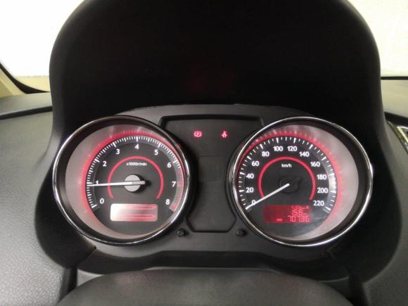 [无锡·苏B] 二手奔腾奔腾B502013款 1.6L 手动豪华型