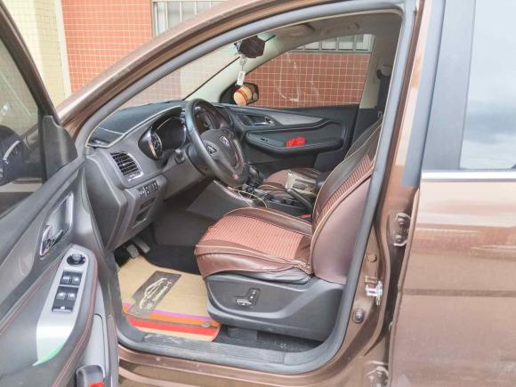 [佛山·粤E] 二手宝骏宝骏5602016款 1.5T 手动豪华型