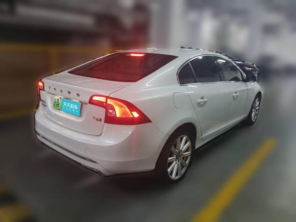 [上海·沪A] 二手沃尔沃沃尔沃S60新能源2015款 S60L E驱混动 T6智驭版