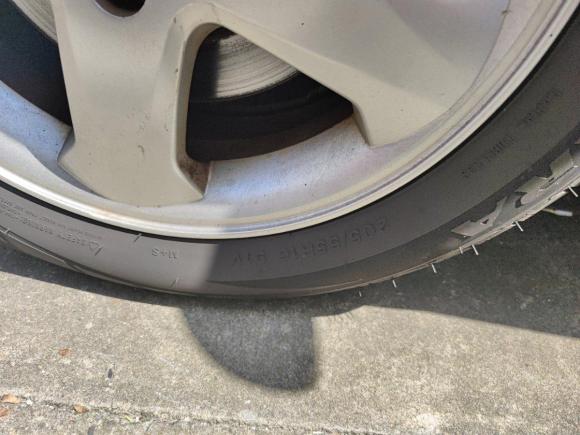 [上海·沪B] 二手荣威荣威3502013款 350C 1.5L 自动迅悦版