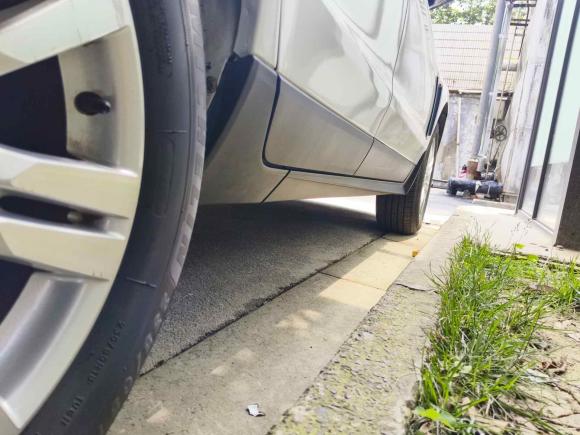 [上海·沪M] 二手凯迪拉克凯迪拉克SRX2015款 3.0L 舒适型