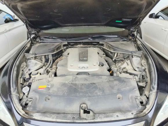 [无锡·苏B] 二手英菲尼迪英菲尼迪Q702013款 Q70L 2.5L 舒适版