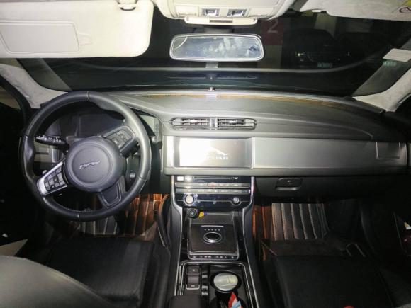 [武汉·鄂A] 二手捷豹捷豹XFL2018款 XFL 2.0T 250PS 豪华版