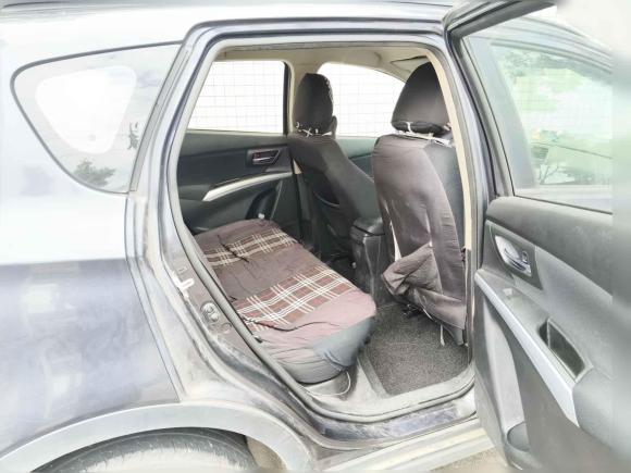 [佛山·粤X] 二手铃木锋驭2014款 1.6L CVT两驱进取型