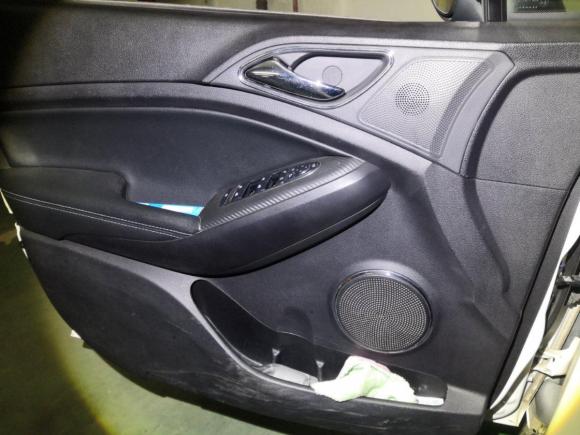 [无锡·苏B] 二手比亚迪元新能源2018款 EV360 智联悦酷型