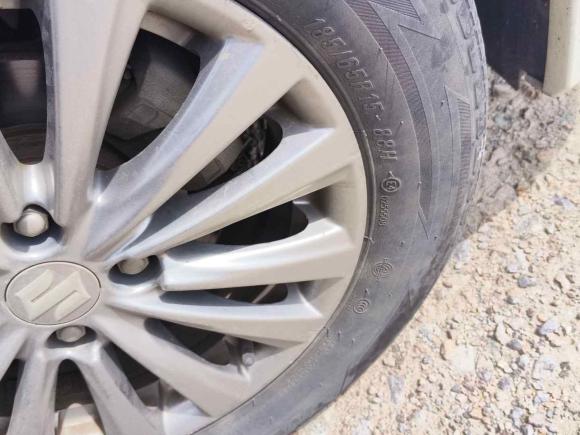 [青岛·鲁B] 二手铃木启悦2015款 1.6L 手动舒享型