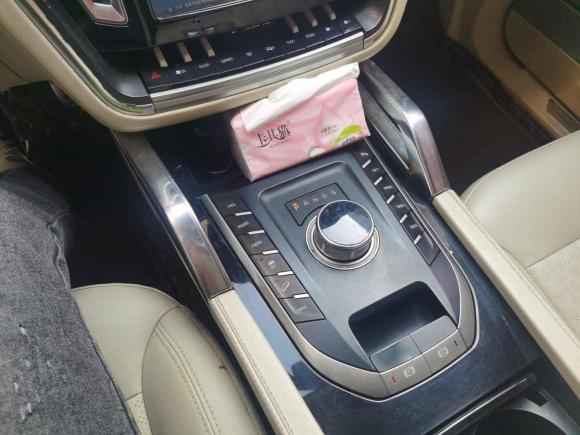 [金华·浙G] 二手众泰众泰T7002017款 1.8T 双离合尊贵型