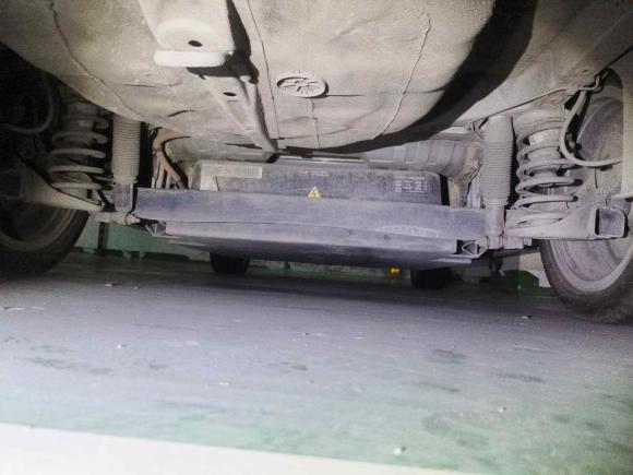 [武汉·鄂A] 二手北京汽车北京EU52018款 R500 智风版