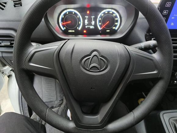 [深圳·粤B] 二手长安凯程长安星卡PLUS2022款 1.6L豪华型空调单排钢板厢货DAM16KR