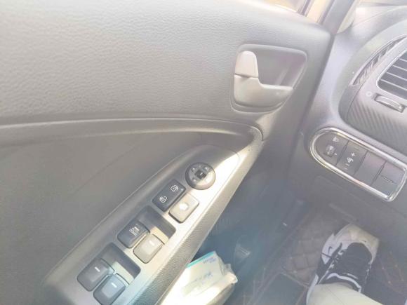 [上海·鲁Q] 二手起亚起亚K32013款 1.6L 自动GL