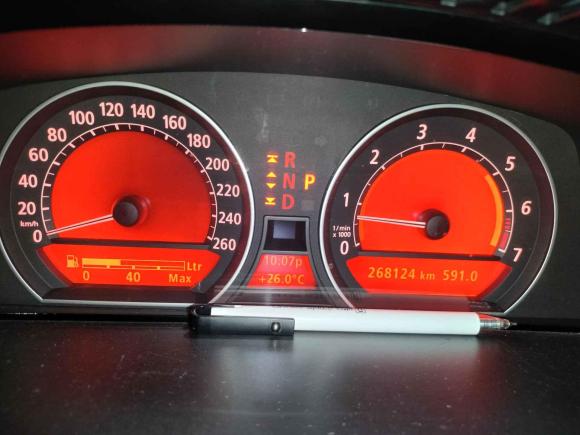 [上海·沪F] 二手宝马宝马7系2005款 740Li