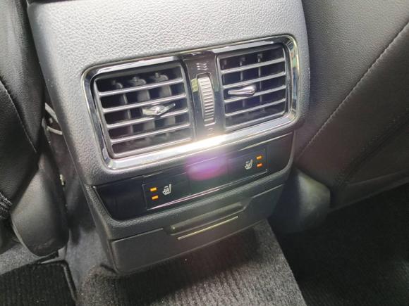 [上海·沪B] 二手斯巴鲁力狮2016款 2.5i 全驱荣耀版