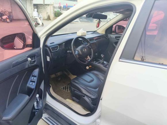 [苏州·苏E] 二手东风风光风光5802017款 1.5T 手动豪华型