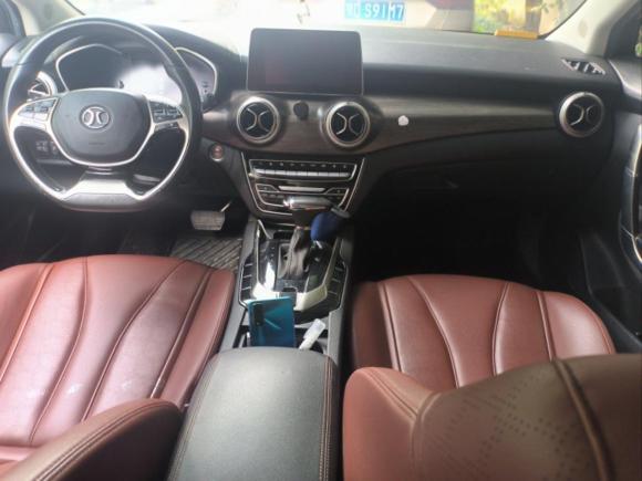 [杭州·赣G] 二手北京汽车绅宝D502018款 1.5L CVT尊贵智驾版