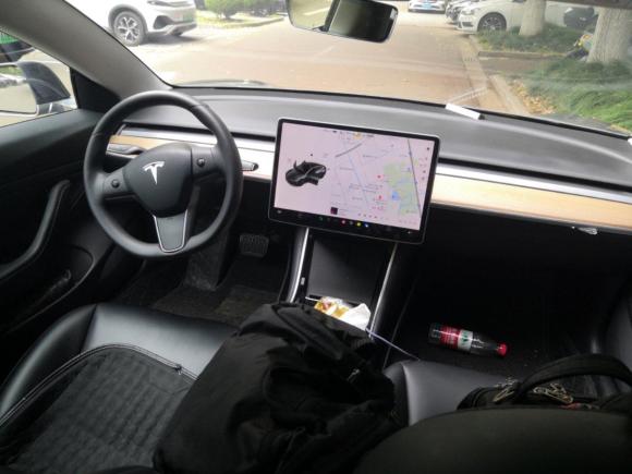 [上海·沪A] 二手特斯拉Model 32019款 标准续航后驱升级版