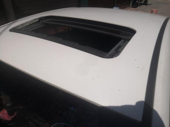 [佛山·粤E] 二手荣威荣威3602018款 PLUS 1.5L 手动尊享版