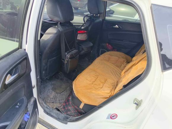 [合肥·皖A] 二手中华中华V32016款 1.5L 手动舒适型