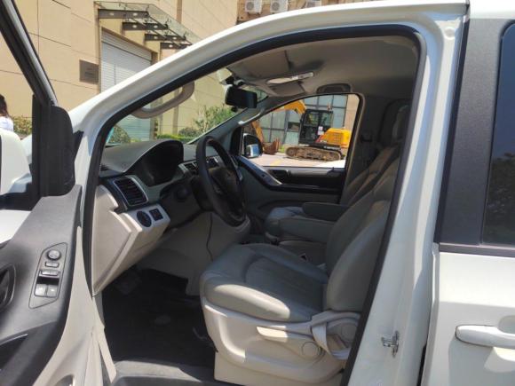 [上海·沪A] 二手上汽大通MAXUS上汽大通MAXUS G102014款 2.0T 自动时尚版