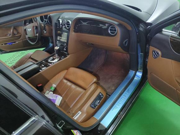 [武汉·鄂A] 二手宾利飞驰2010款 6.0T 四座版