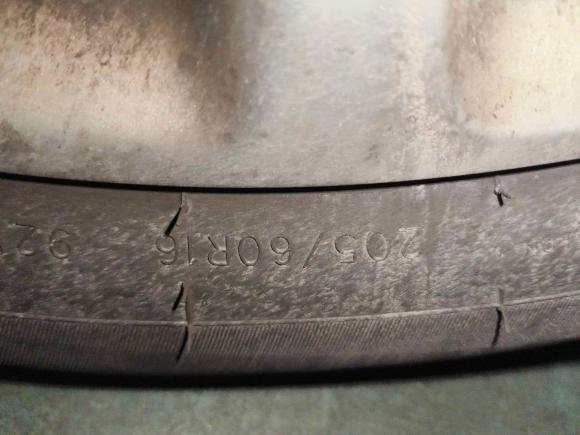 [无锡·苏B] 二手别克别克GL62018款 18T 6座精英型