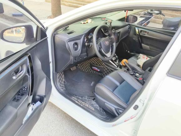 [上海·沪M] 二手丰田雷凌2018款 双擎 1.8H GS-V E-CVT尊贵版 国VI