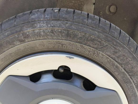 [无锡·苏B] 二手五菱汽车宏光MINIEV2021款 马卡龙臻享款 磷酸铁锂