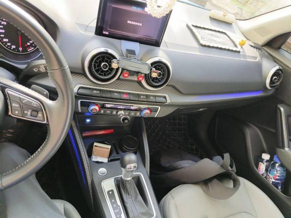 [上海·皖D] 二手奥迪奥迪Q2L2022款 35 TFSI 时尚致雅型