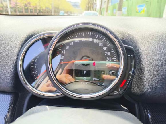 [青岛·粤A] 二手MINIMINI COUNTRYMAN2019款 1.5T COOPER ALL4 艺术家周末旅行版