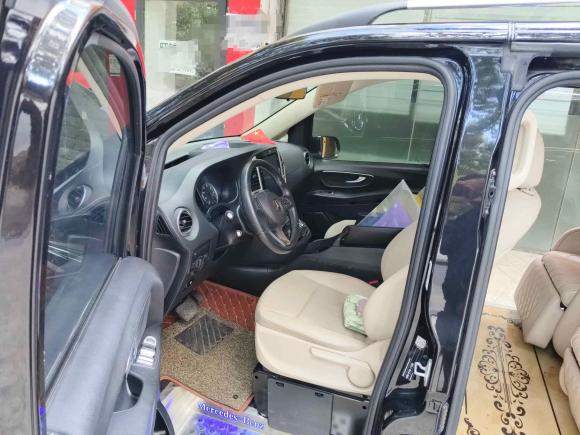 [上海·沪G] 二手奔驰威霆2018款 2.0T 商务版 国VI