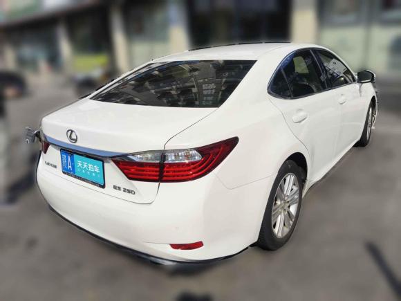 [南昌·赣A] 二手雷克萨斯雷克萨斯ES2013款 250 精英版