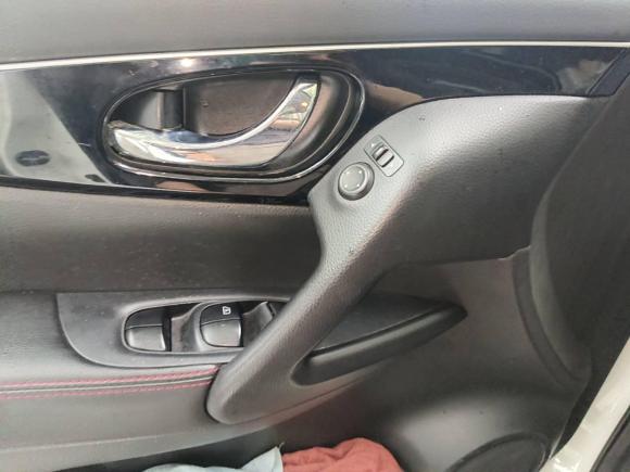 [苏州·苏E] 二手日产逍客2016款 2.0L CVT豪华版