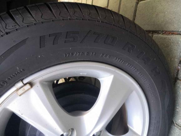 [无锡·苏B] 二手现代瑞奕2016款 1.4L 手动领先型GLX