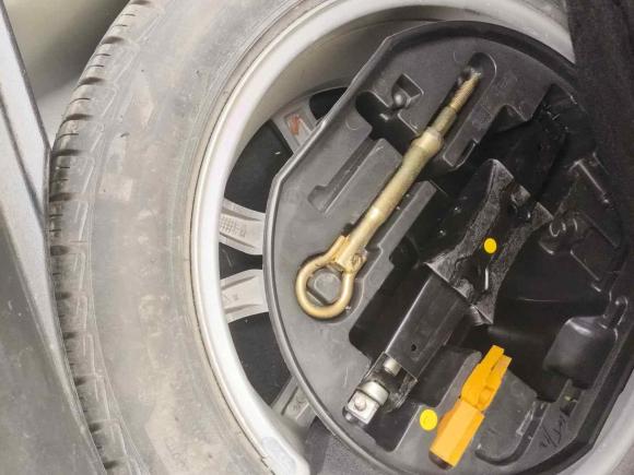 [上海·苏J] 二手标致标致5082015款 1.8THP 自动致臻版