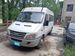 [无锡·苏B]依维柯&nbsp;&nbsp;依维柯褒迪&nbsp;&nbsp;2013款2.5T-V39箱货低顶