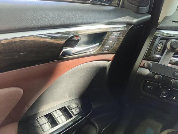 [深圳·粤B] 二手广汽传祺传祺GS82017款 320T 两驱豪华智联版（七座）